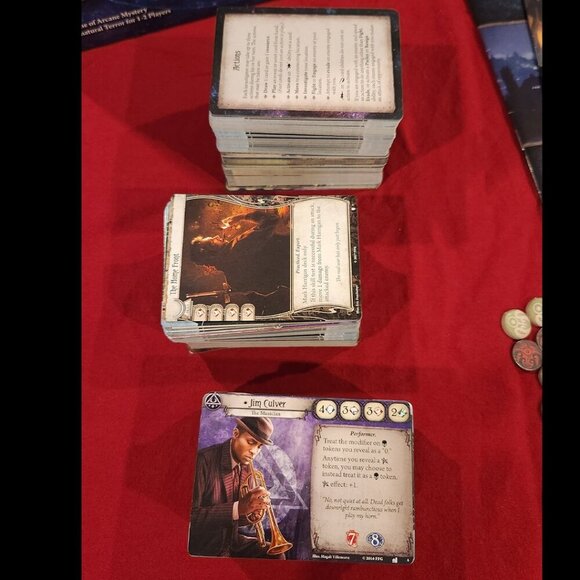 Arkham Horror Card Game with Extra Decks, Horror Fantasy game Pre-owned perfect - Picture 6 of 16